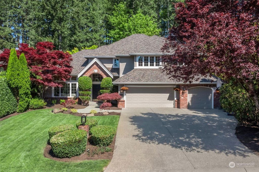 Photo of 25922 SE 22nd Place, Sammamish, WA 98075 (MLS # 2236172)