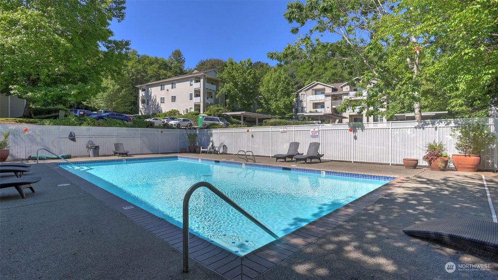 Photo of 801 Rainier Avenue N #E224, Renton, WA 98055 (MLS # 2226116)