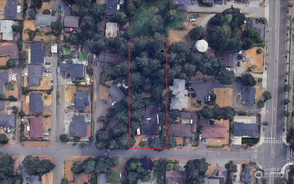 Photo of 31026 20th Avenue S, Federal Way, WA 98003 (MLS # 2201717)