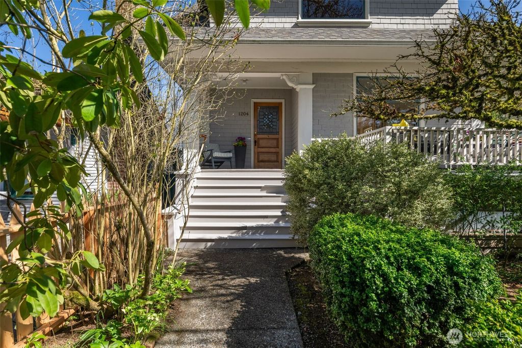Photo of 1204 17th Avenue E, Seattle, WA 98112 (MLS # 2499496)