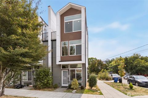 Photo of 947 NW 56th Street, Seattle, WA 98107 (MLS # 2480413)
