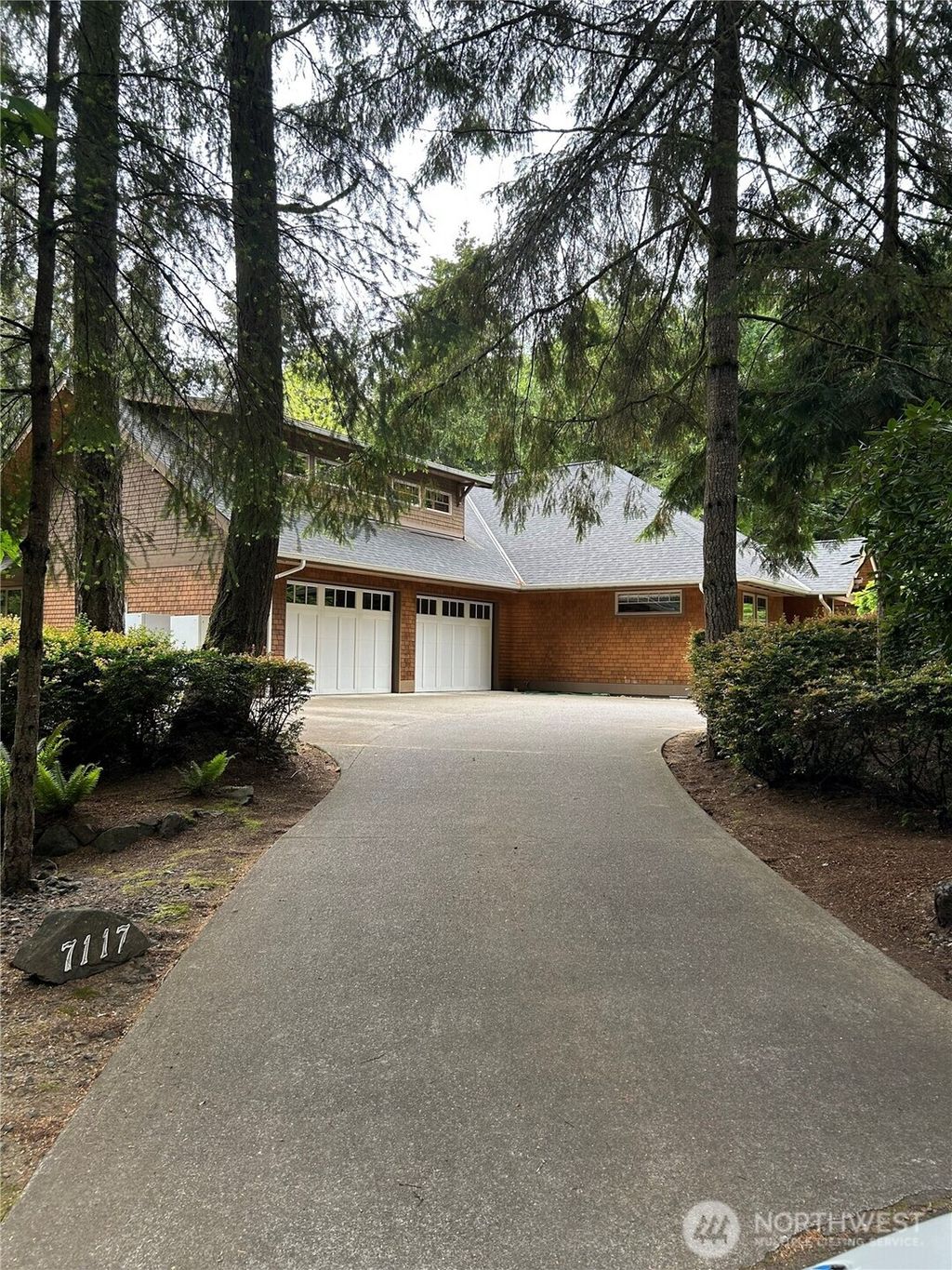 Photo of 7117 85th Street NW, Gig Harbor, WA 98332 (MLS # 2520317)