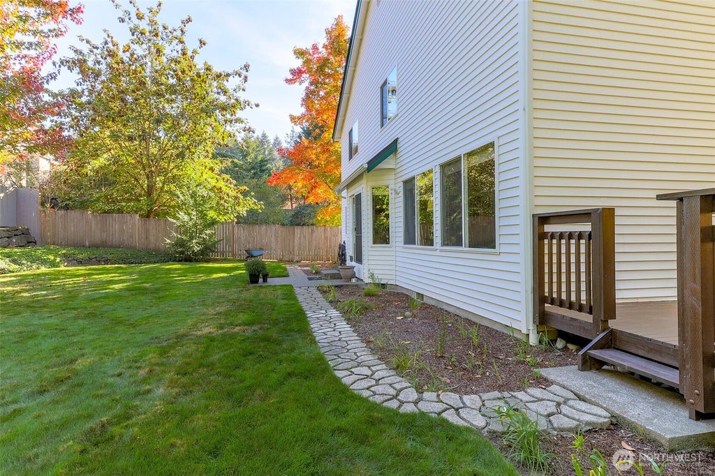 Photo of 2309 28th Court SE, Auburn, WA 98002 (MLS # 2593296)