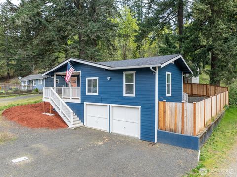 Photo of 428 Henry Street, Shelton, WA 98584 (MLS # 2508273)