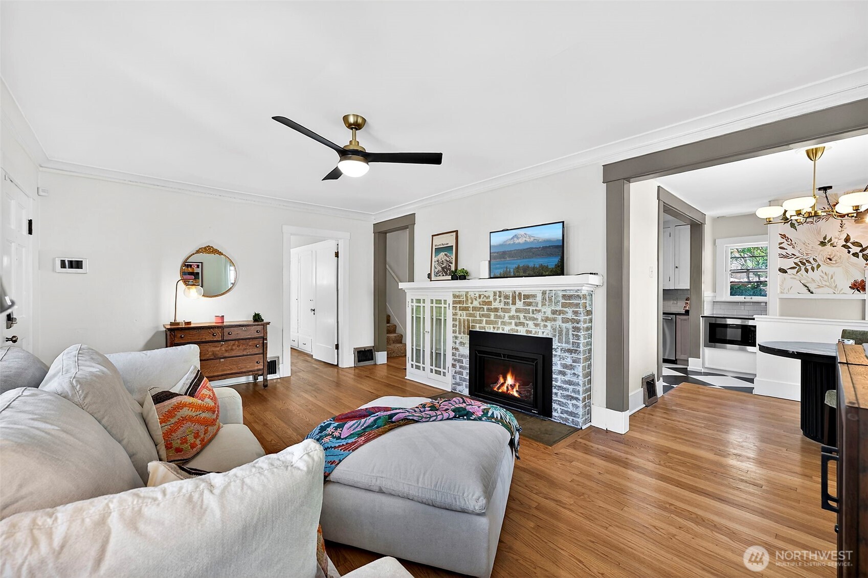 3944 N 30th Street