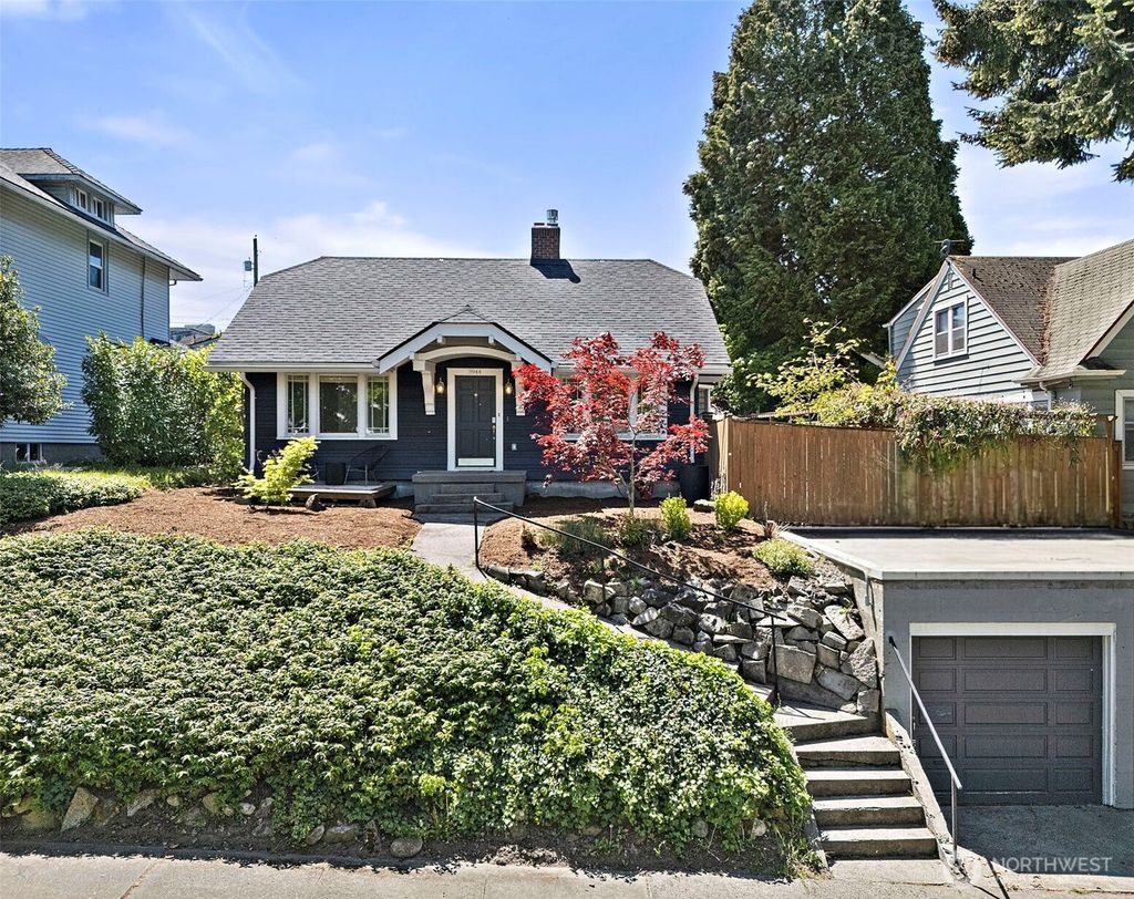 Photo of 3944 N 30th Street, Tacoma, WA 98407 (MLS # 2521637)