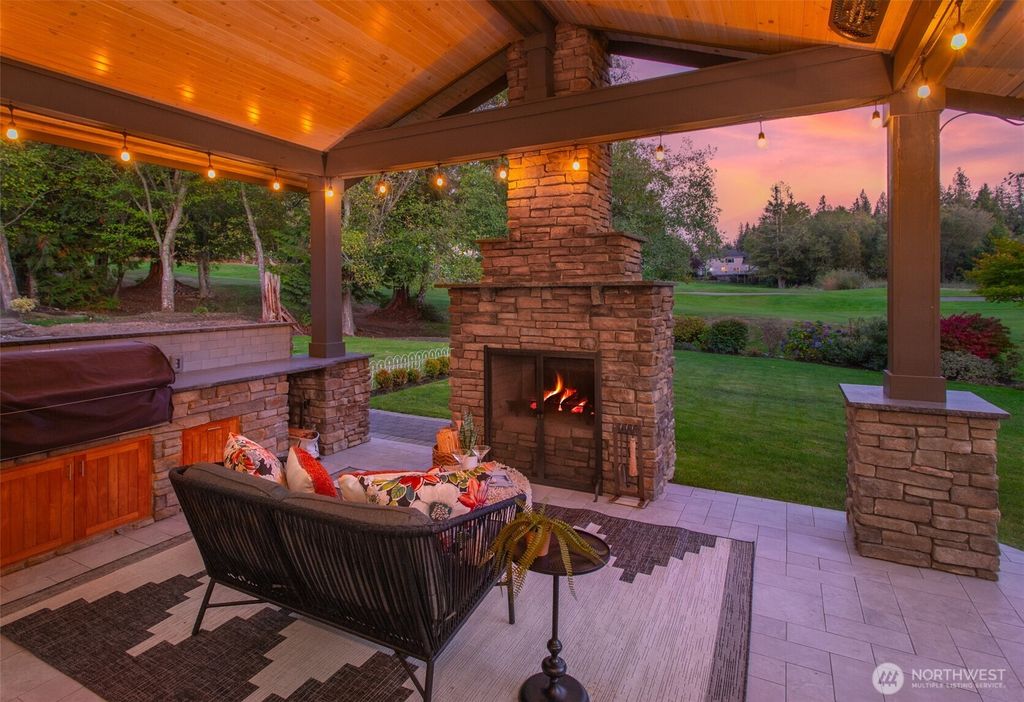 Photo of 7216 Hawksview Drive, Arlington, WA 98223 (MLS # 2477258)