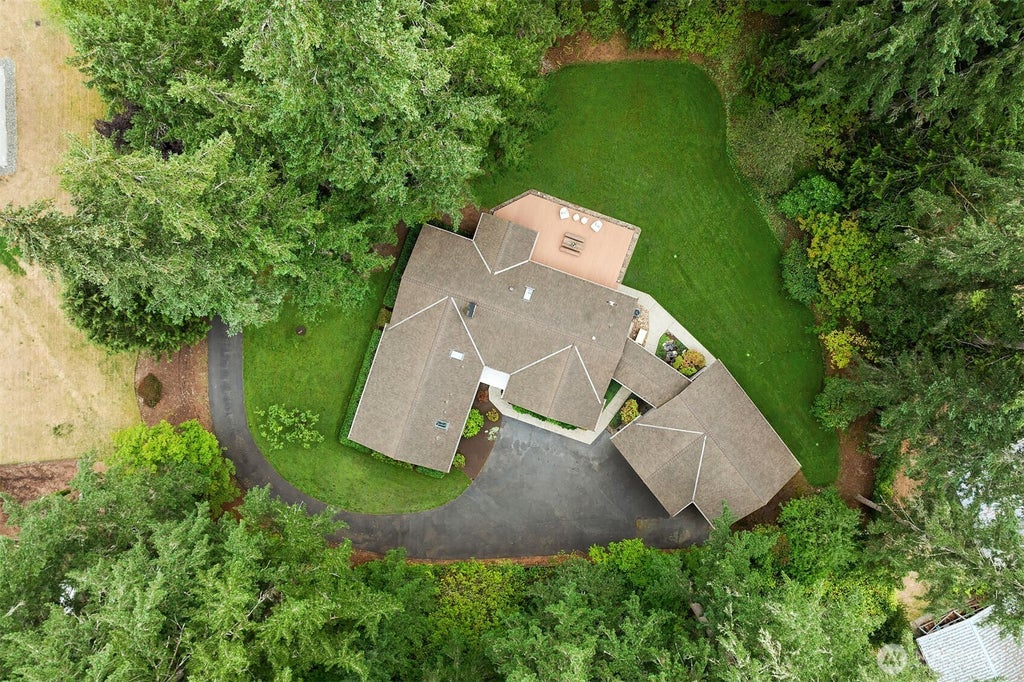 Photo of 15955 Avondale Road NE, Woodinville, WA 98072 (MLS # 2561293)