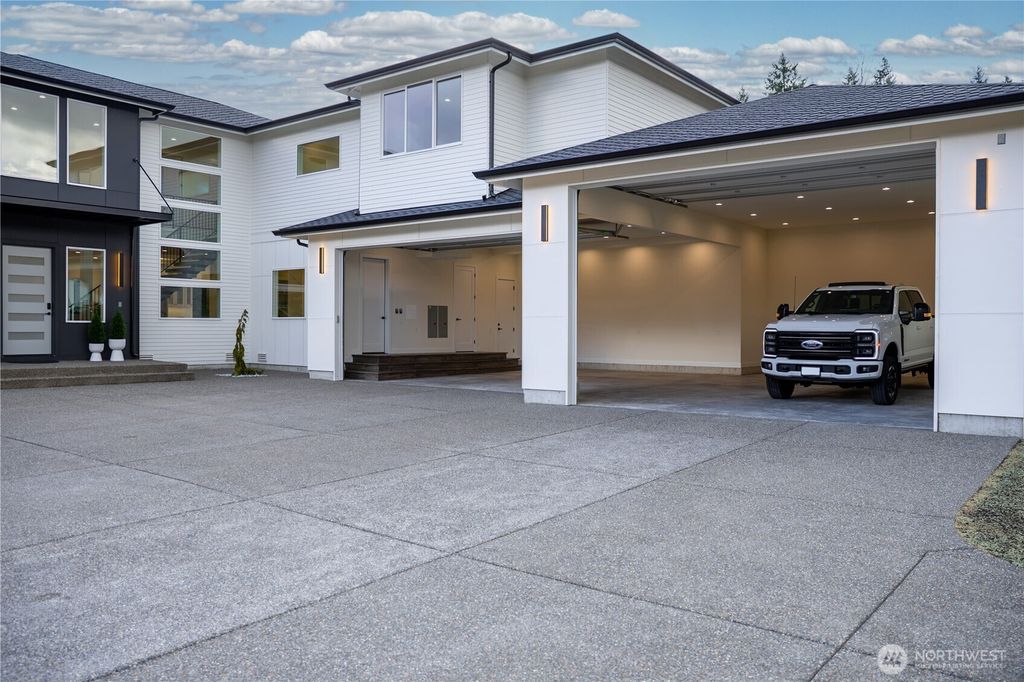 Photo of 1602 142nd Street S, Tacoma, WA 98444 (MLS # 2482923)