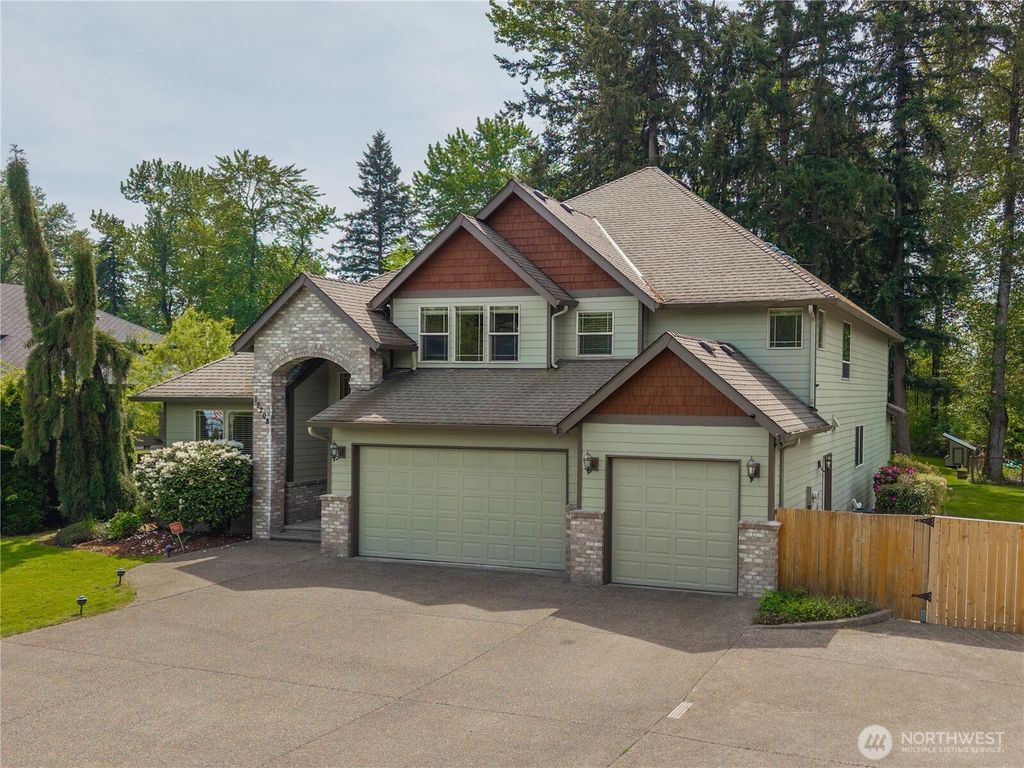Photo of 12208 151st Street E, Puyallup, WA 98374 (MLS # 2522142)
