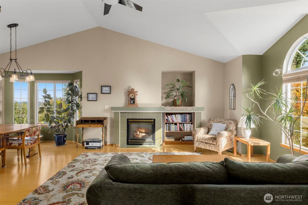 Photo of 8504 76th Avenue NE, Marysville, WA 98270 (MLS # 2455258)