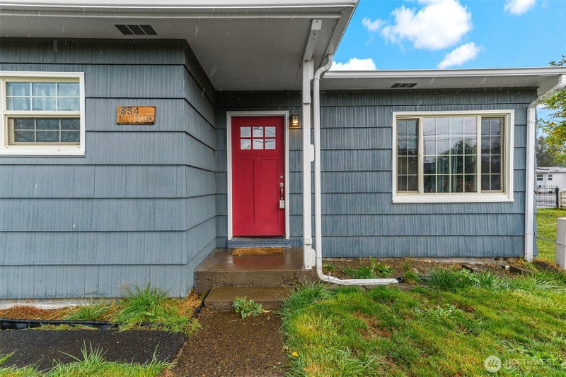 334 ROAKE Avenue