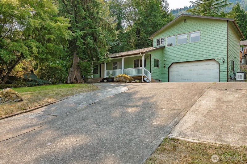 443 Rainbow Drive