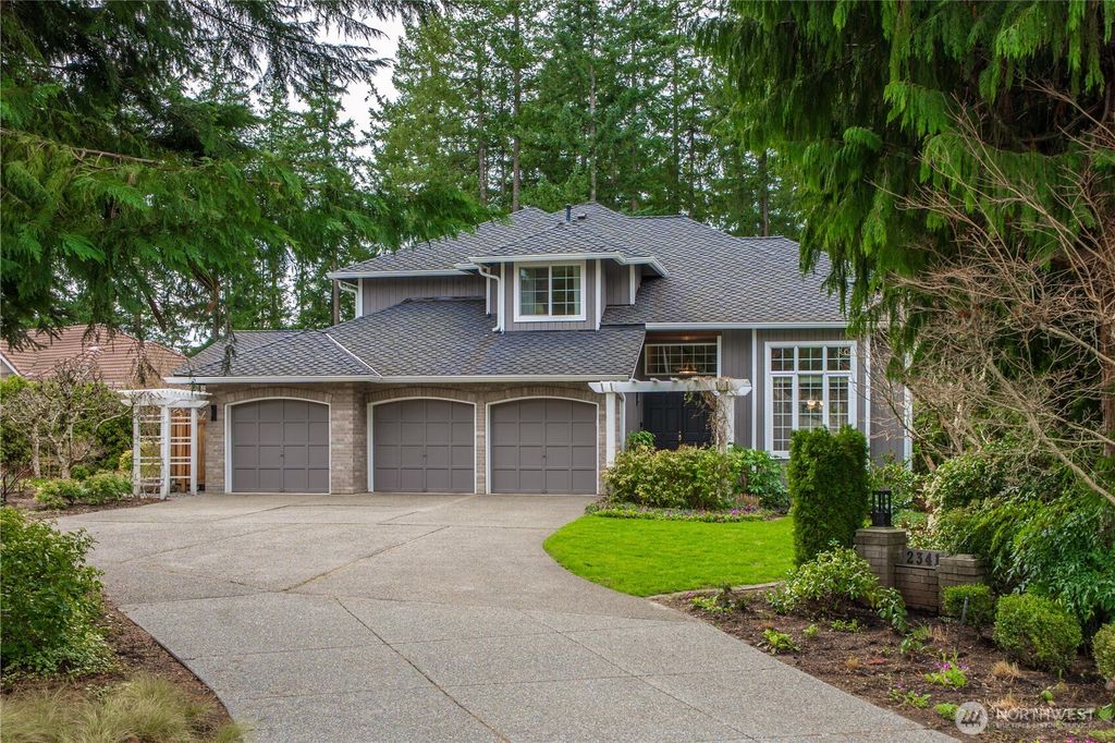 Photo of 23411 SE 251st Place, Maple Valley, WA 98038 (MLS # 2491444)