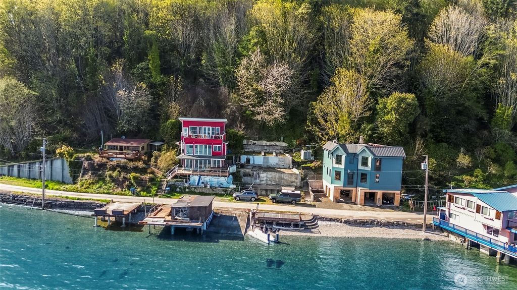 Photo of 9169 SE Fragaria Road, Olalla, WA 98359 (MLS # 2504899)