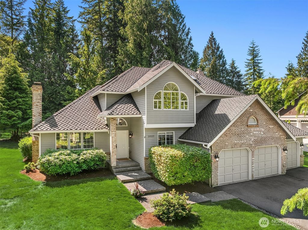 Photo of 20227 188th Avenue NE, Woodinville, WA 98077 (MLS # 2472438)