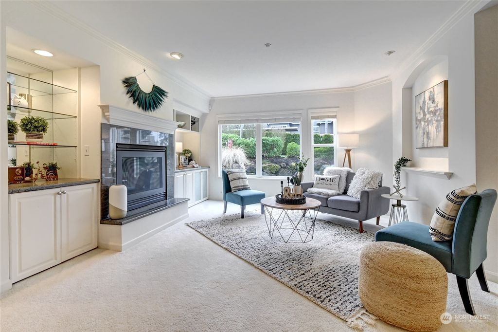 Photo of 836 2nd Avenue #101, Kirkland, WA 98033 (MLS # 2196979)