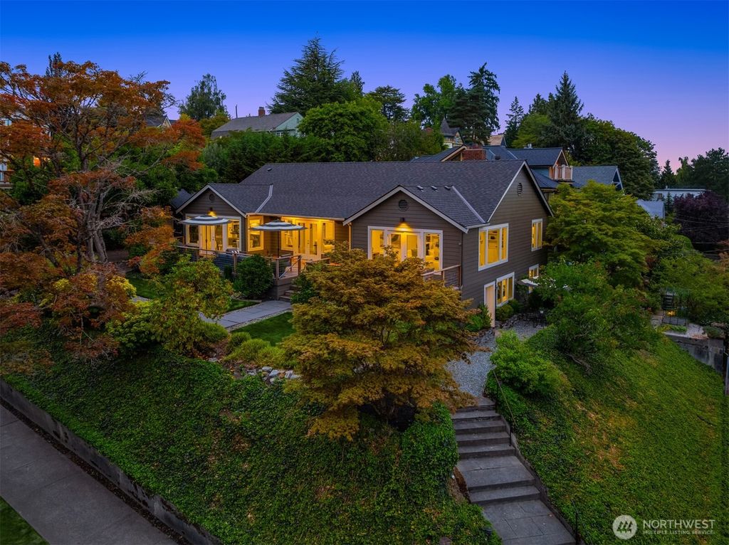 Photo of 3616 E Pine Street, Seattle, WA 98122 (MLS # 2416843)