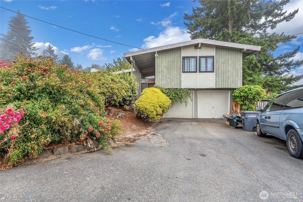 Photo of 23102 21st Avenue S, Des Moines, WA 98198 (MLS # 2593462)