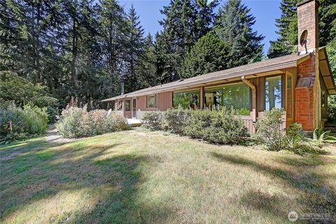 Photo of 563 Wayne's Ridge Circle, Camano Island, WA 98282 (MLS # 2448660) Photo of 563 Wayne's Ridge Circle, Camano Island, WA 98282 (MLS # 2448660)
