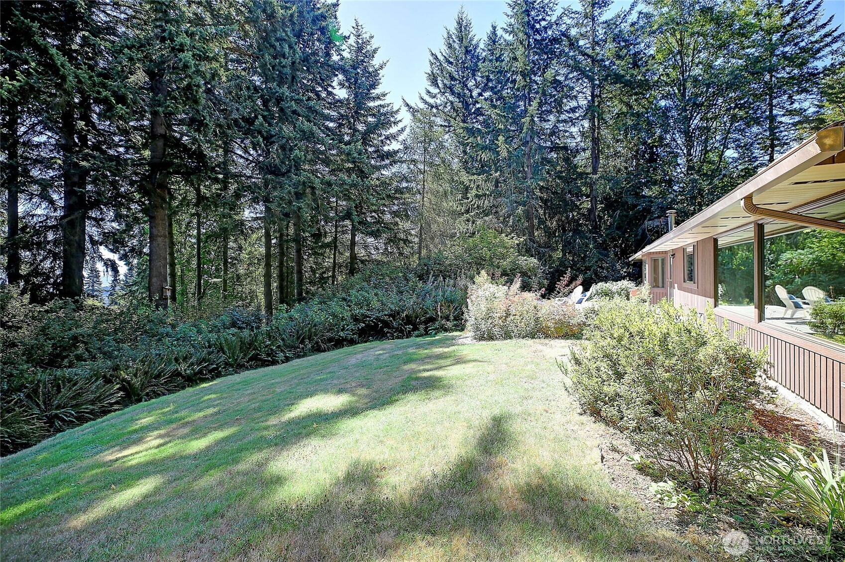 563 Wayne's Ridge Circle