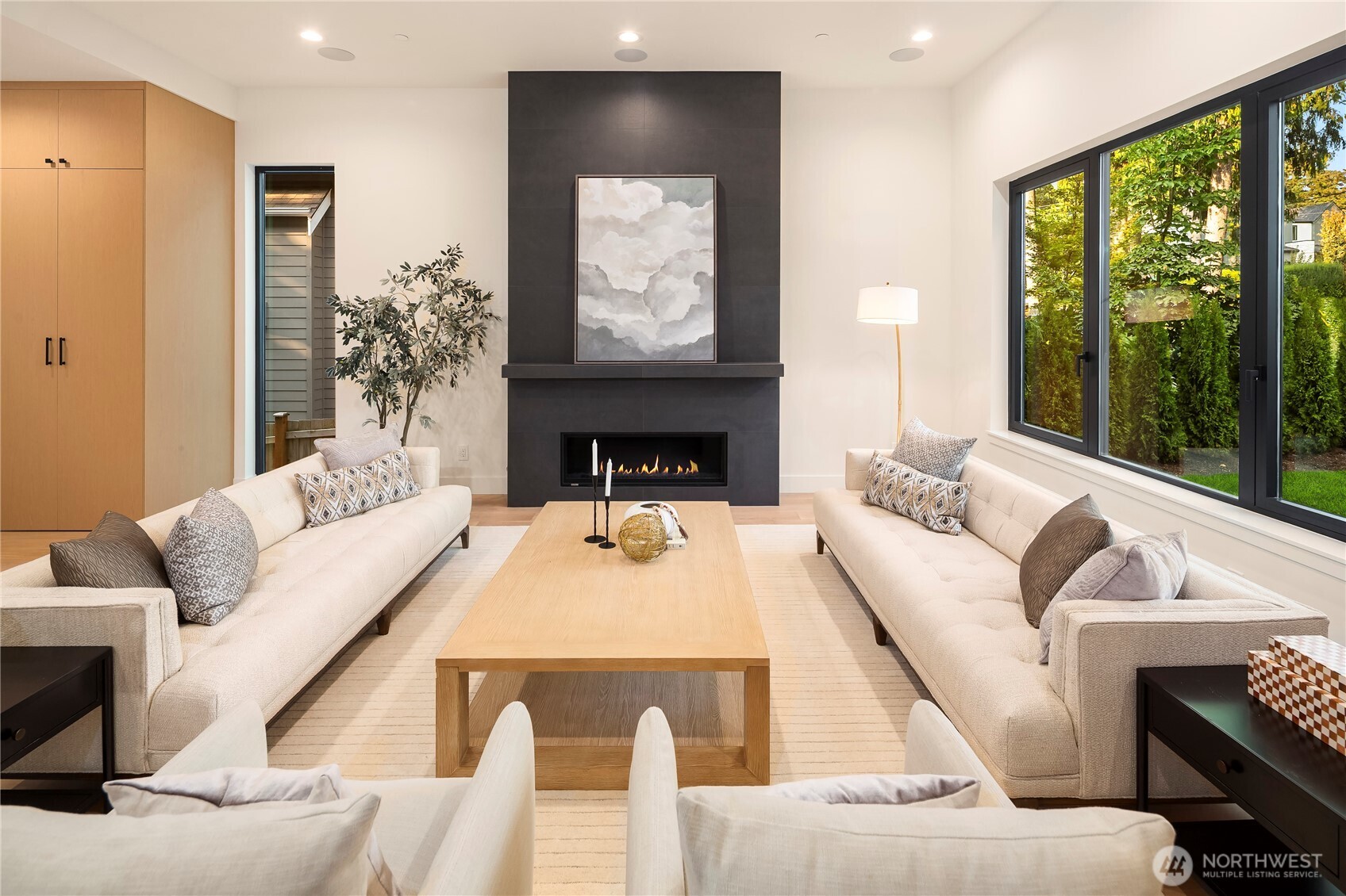 2435 109th Avenue SE