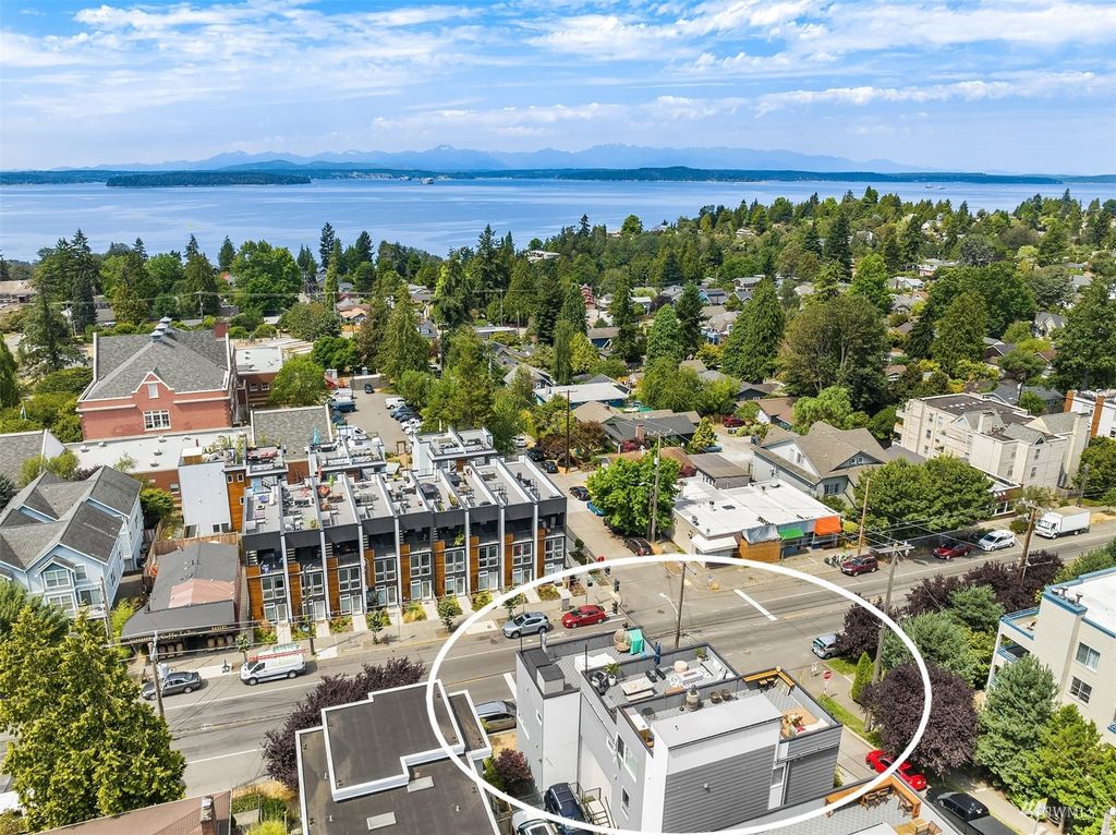 Photo of 4209 SW Frontenac Street, Seattle, WA 98136 (MLS # 1977722)