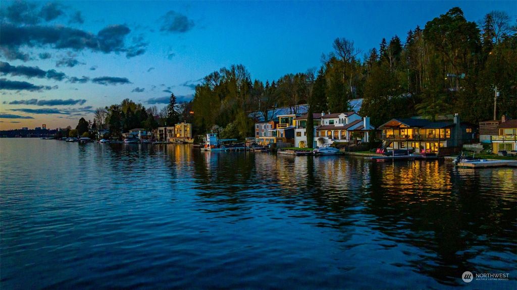 Photo of 6425 Ripley Lane SE, Renton, WA 98056 (MLS # 2051346)