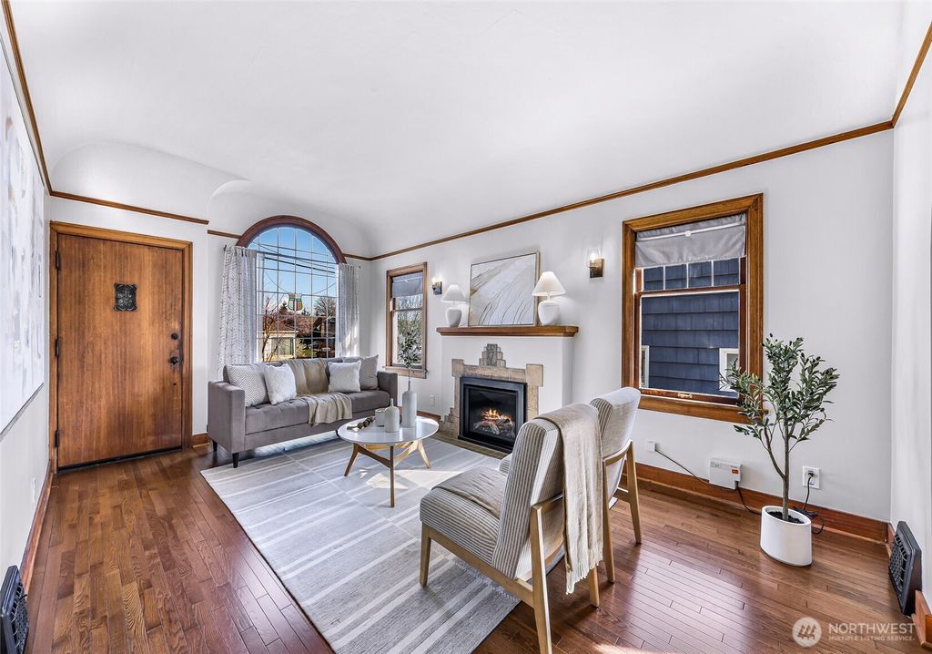 Photo of 3607 SW Manning Street, Seattle, WA 98126 (MLS # 2488034)