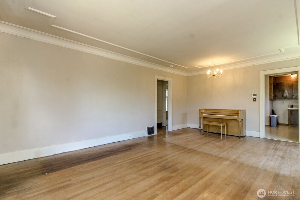 Photo of 125 N 74th Street, Seattle, WA 98103 (MLS # 2407465)