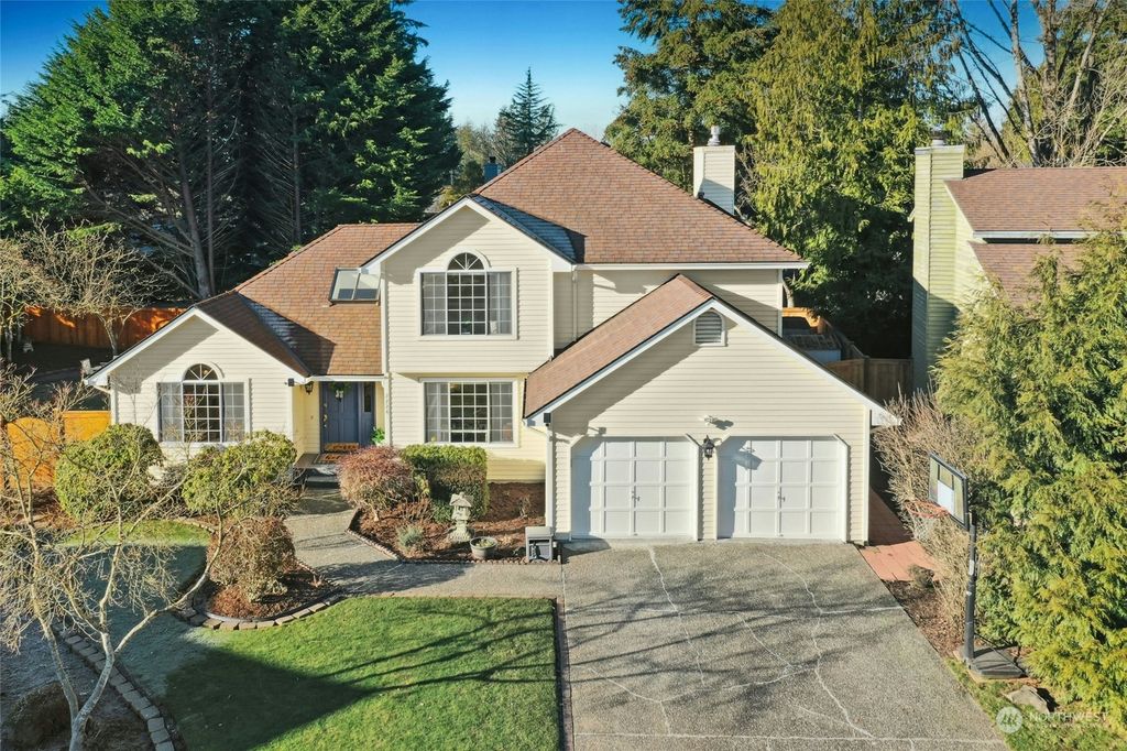 Photo of 2224 134th Street SE, Mill Creek, WA 98012 (MLS # 2320331)