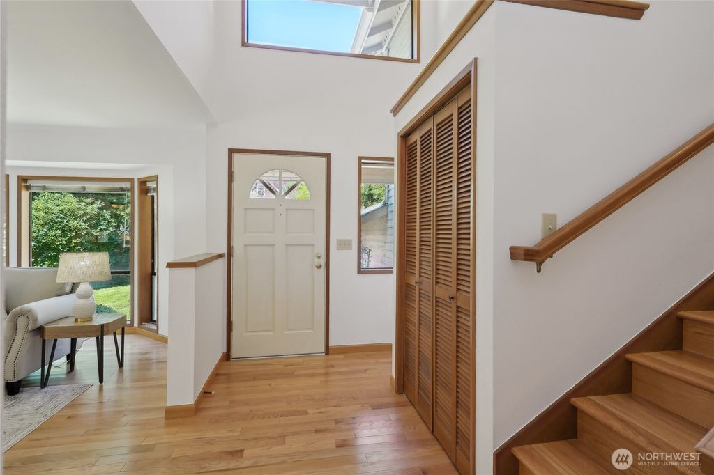 Photo of 9708 218th Place NE, Redmond, WA 98053 (MLS # 2361526)