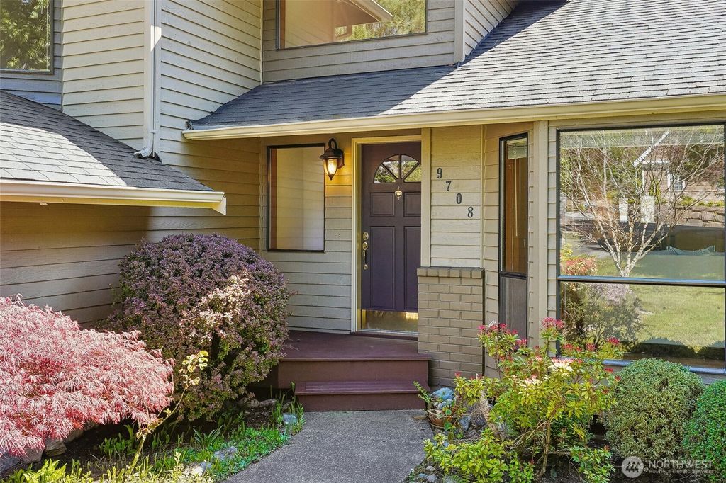 Photo of 9708 218th Place NE, Redmond, WA 98053 (MLS # 2361526)