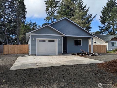 Photo of 387 Duck Lake Drive NE, Ocean Shores, WA 98569 (MLS # 2428340)