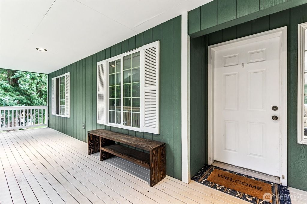 Photo of 22325 Perimeter Court SE, Yelm, WA 98597 (MLS # 2481952)