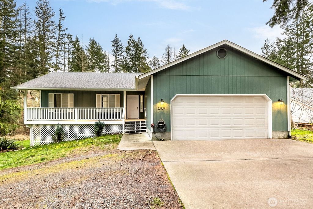Photo of 22325 Perimeter Court SE, Yelm, WA 98597 (MLS # 2481952)