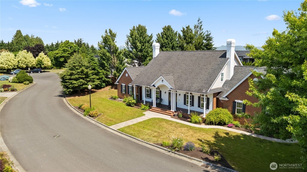 Photo of 448 Island Green Way Way, Lynden, WA 98264 (MLS # 2541587)