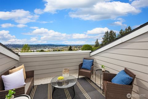 Photo of 4403 Greenwood Avenue N #301, Seattle, WA 98103 (MLS # 2523953)
