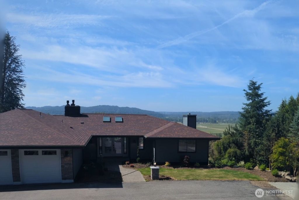 Photo of 13011 92nd Street SE, Snohomish, WA 98290 (MLS # 2469868)