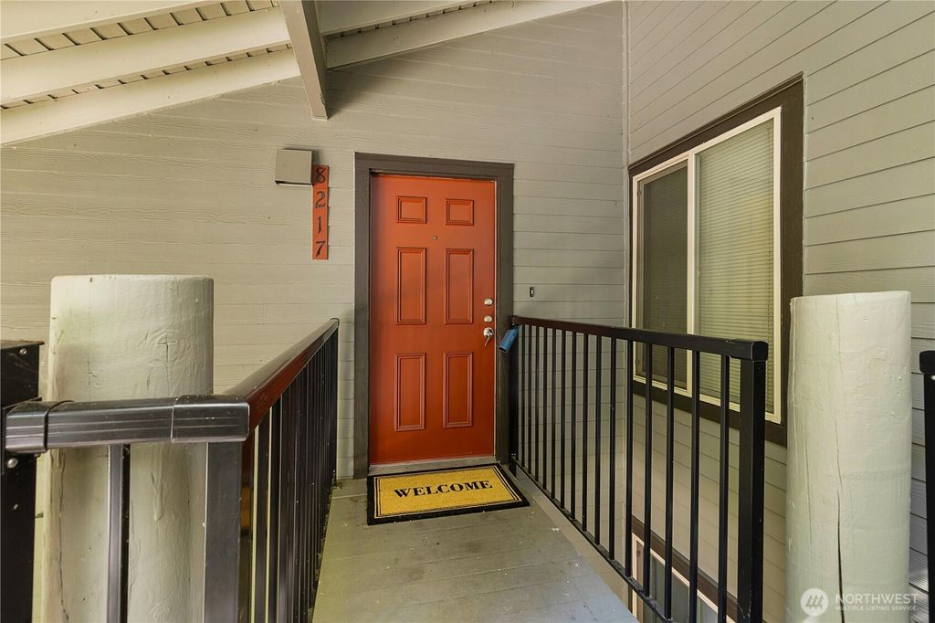 Photo of 8217 145 Court NE #C -11, Redmond, WA 98052 (MLS # 2419169)