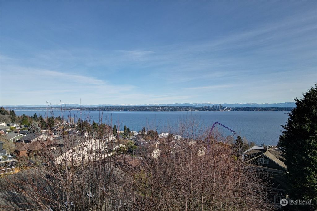 Photo of 922 926 31st Avenue S, Seattle, WA 98144 (MLS # 2050368)