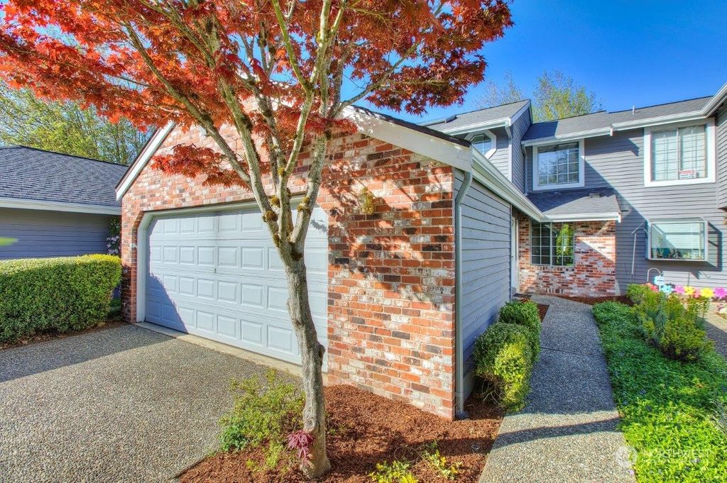 Photo of 23444 130th Avenue SE, Kent, WA 98031 (MLS # 2067180)