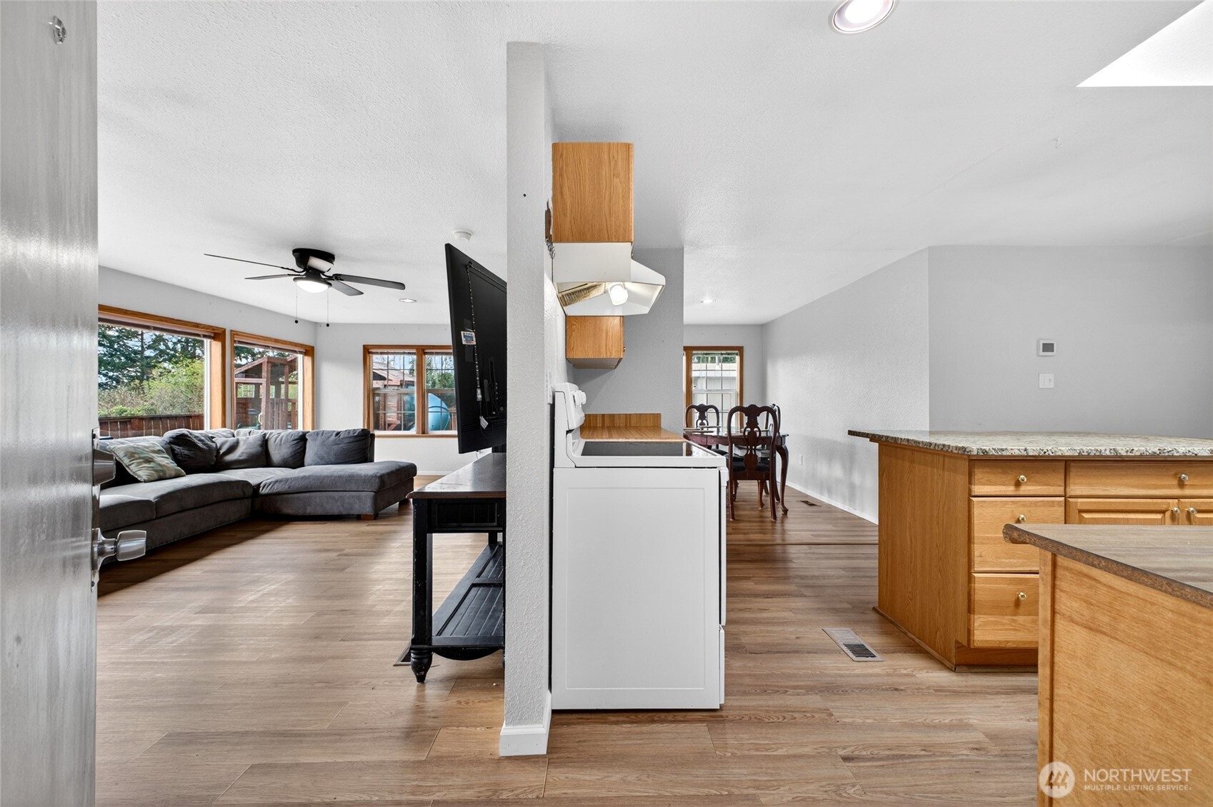 22222 133rd Street E