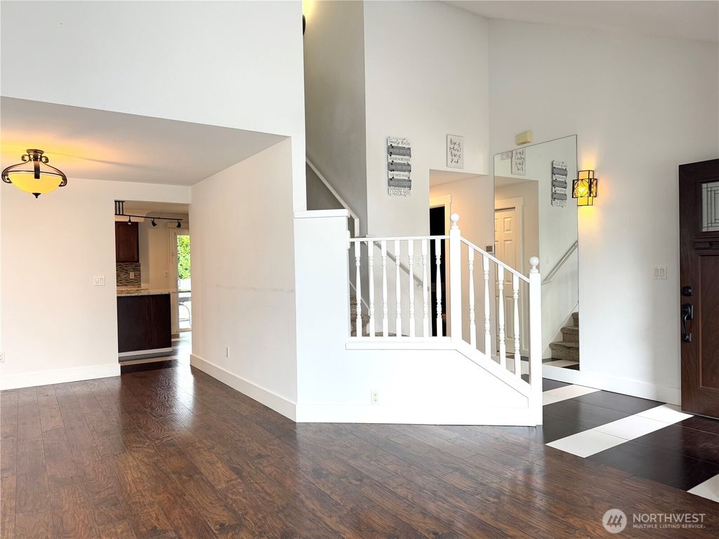 Photo of 12931 SE 306th Court, Auburn, WA 98092 (MLS # 2447912)