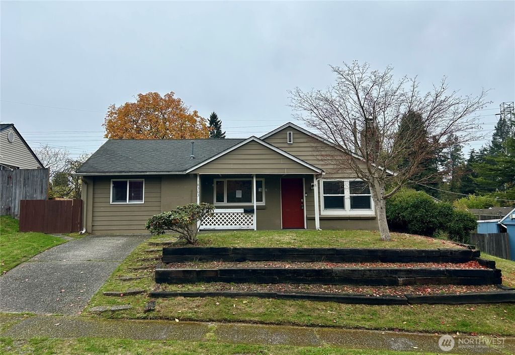 Photo of 18303 9th Avenue NE, Shoreline, WA 98155 (MLS # 2452509)