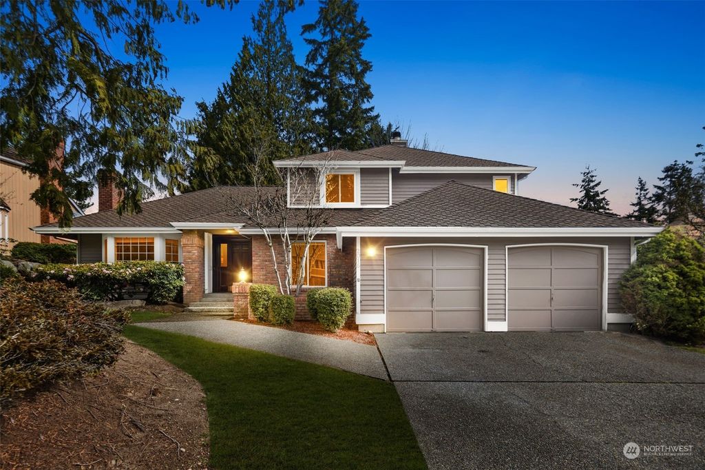 Photo of 2016 216th Place NE, Sammamish, WA 98074 (MLS # 2050780)