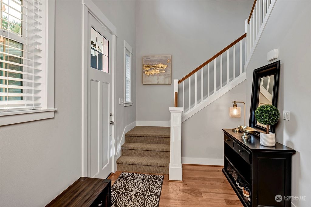Photo of 11036 E Riverside Drive, Bothell, WA 98011 (MLS # 2195911)