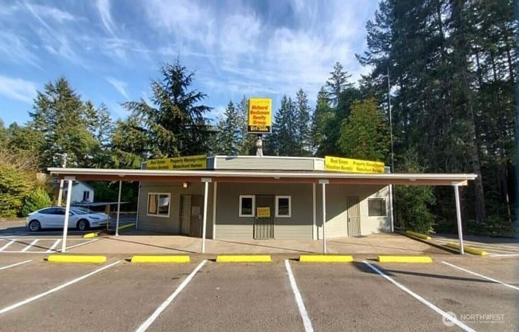 Photo of 22090 N US Highway 101 #B, Shelton, WA 98584 (MLS # 2449217)