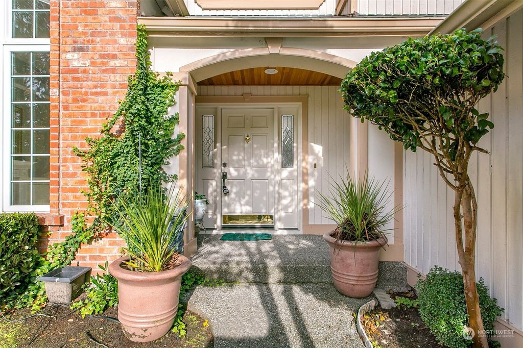 Photo of 12622 Double Eagle Drive, Mukilteo, WA 98275 (MLS # 2012924)
