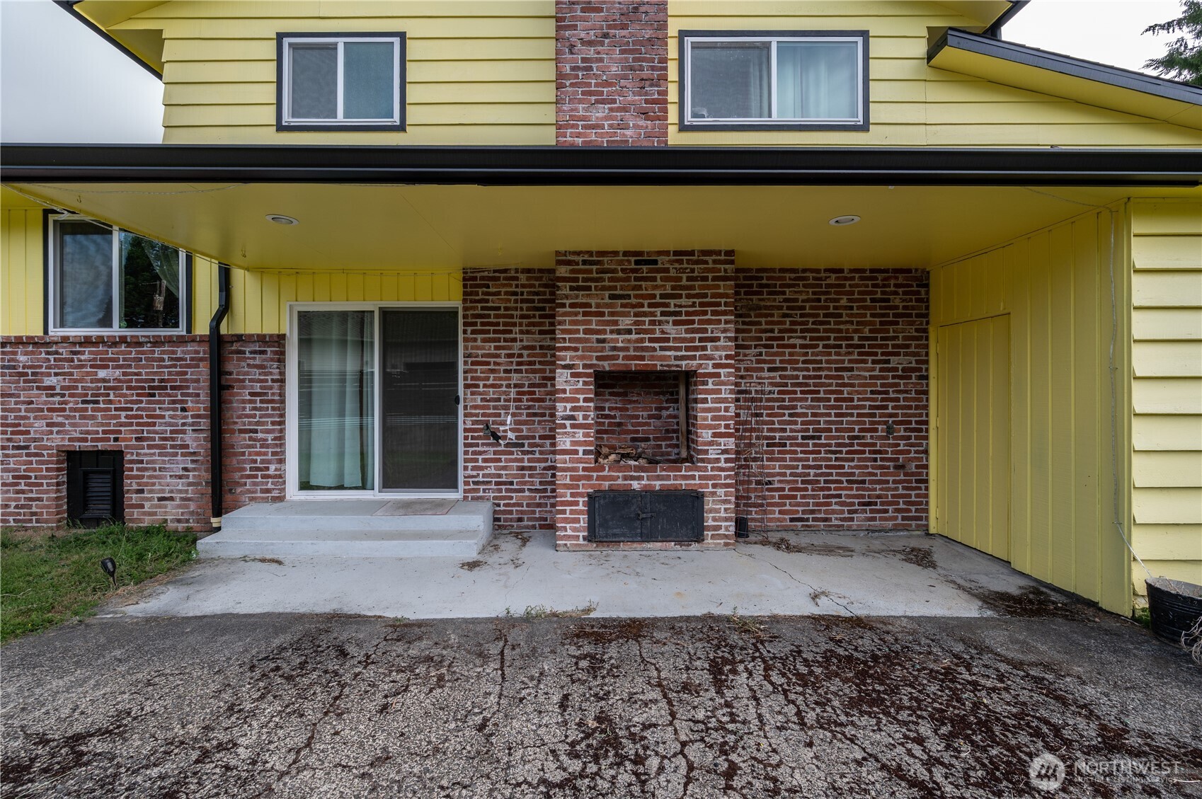 909 Fairway Lane